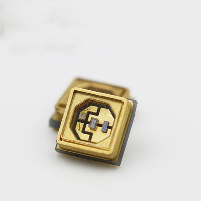 高功率0.5W-1W UVC LEDチップ 254nm波長とALN銅基板